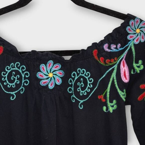 Johnny Was Womens Dress Sz XS Black Red Embroidery Off Shoulder Bohemian Swiftie - Picture 6 of 12